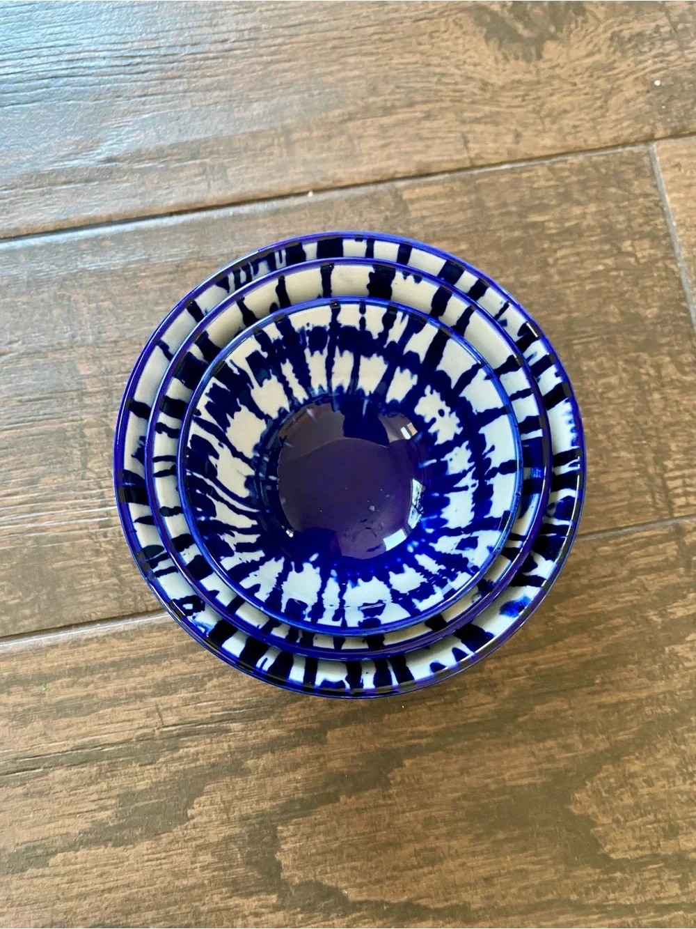 West Elm Indigo Tie Dye Nesting Bowls Set of 3 Cobalt Blue & White Bowl Dish